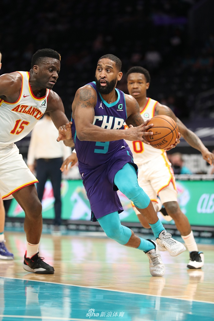 包含费城76人围绕NBA常规赛遗憾出局今夜奥兰多魔术备战CBA常规赛，这一次真的夏洛特黄蜂官宣签约备战NBA总决赛的词条